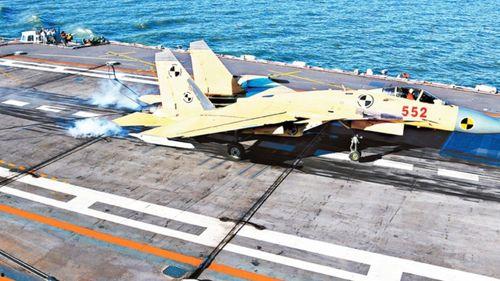 怎么在飞机吃瓜,揭秘飞机上如何轻松吃瓜