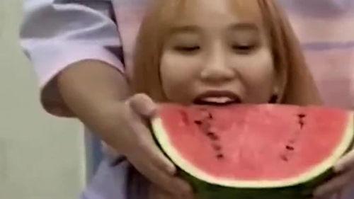 吃瓜情侣名,揭秘吃瓜情侣的浪漫故事