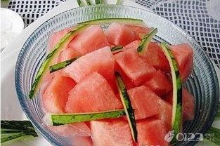 怀孕梦见捡瓜吃瓜,捡瓜吃瓜的寓意与启示