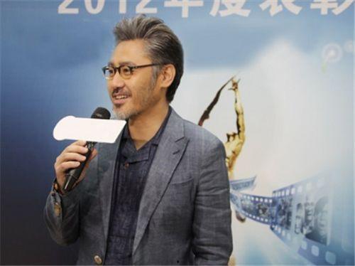 陈奕霖吃瓜,揭秘娱乐圈背后的真相